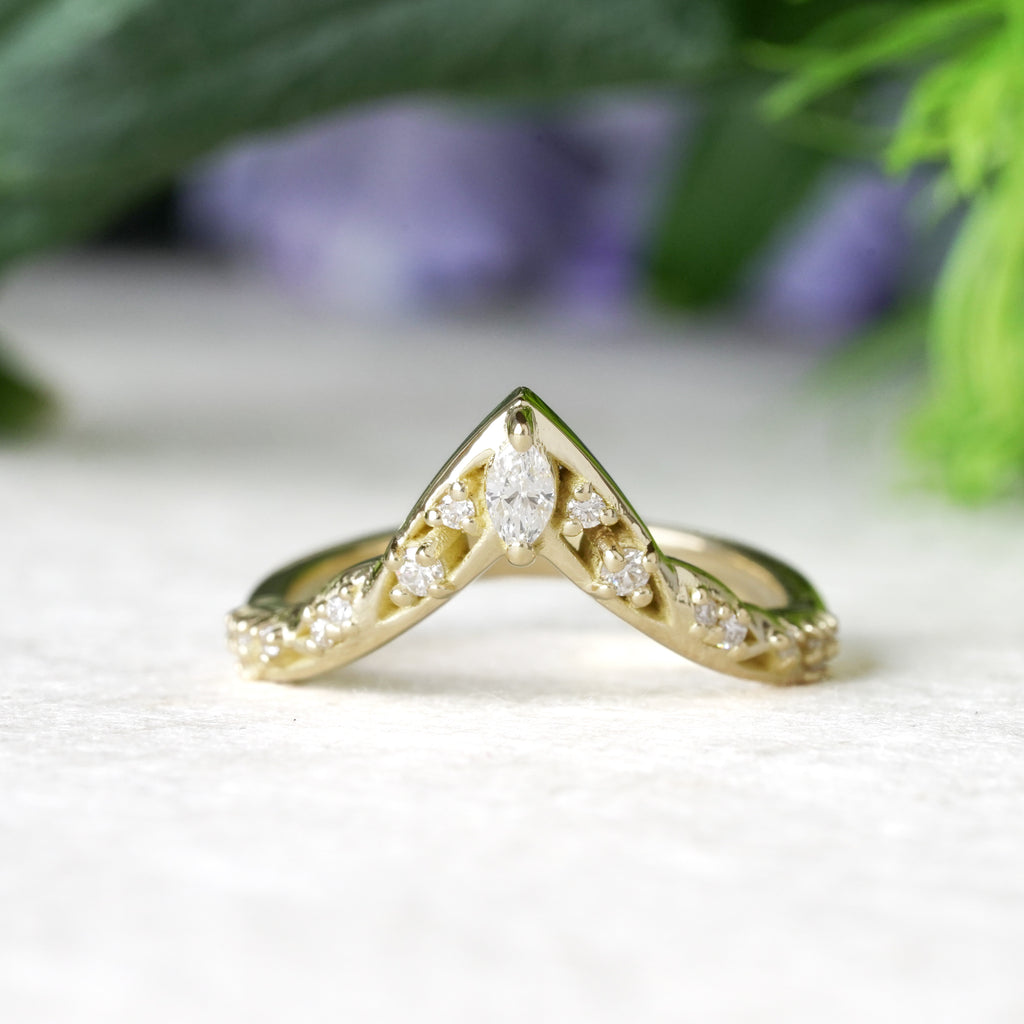 Floral diamond marquis contour band 