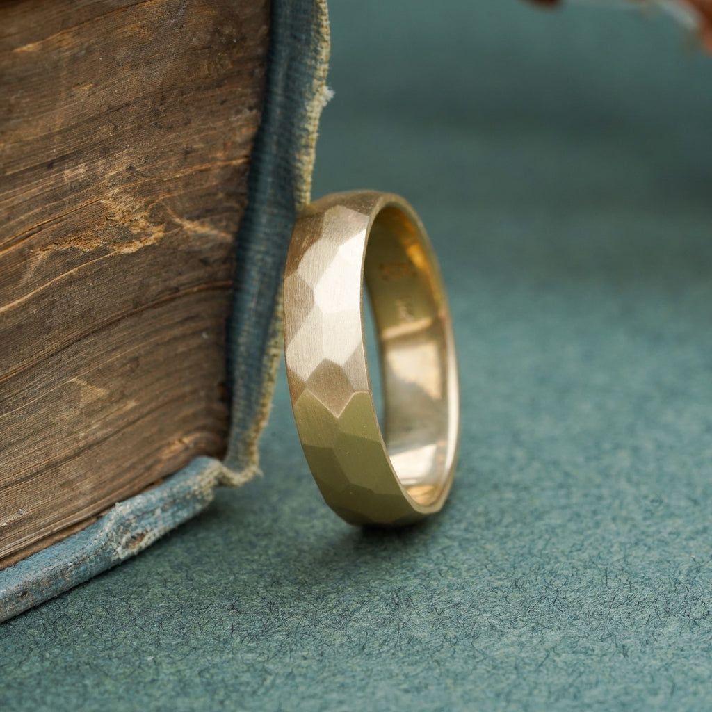architect-inspired 5mm wedding ring in satin 14k yellow gold 