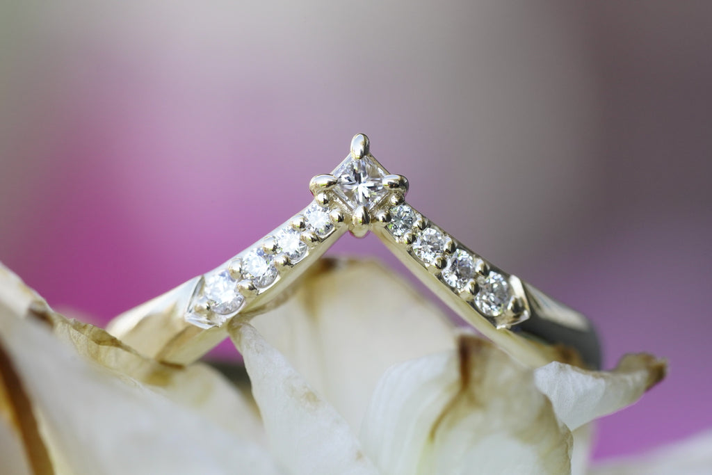 Nyx contour wedding band with princess cut diamond tip